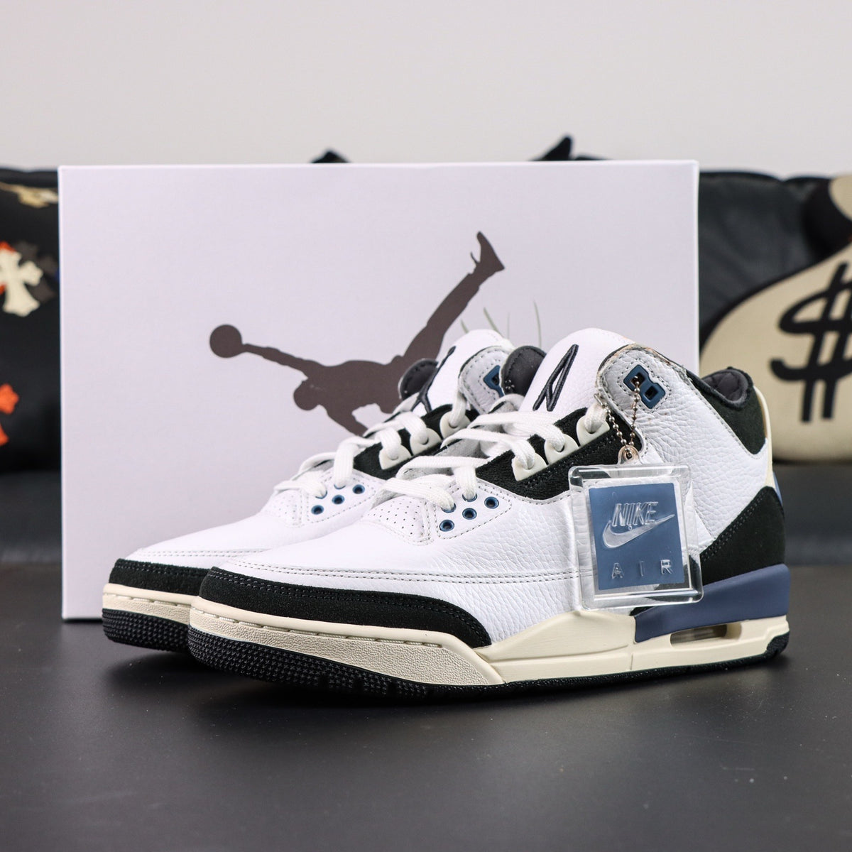 Air Jordan 3 OG SPA Ma Maniére Diffused Blue