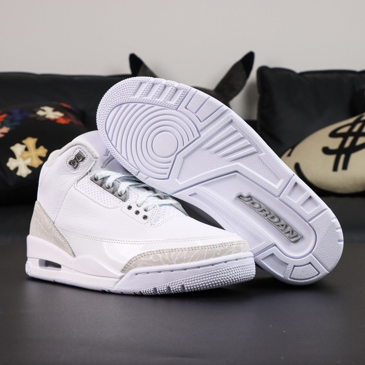 Air Jordan 3 Pure Money