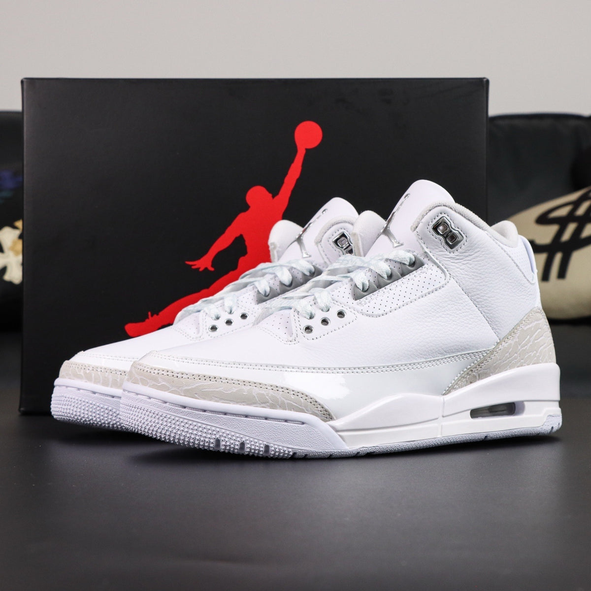Air Jordan 3 Pure Money