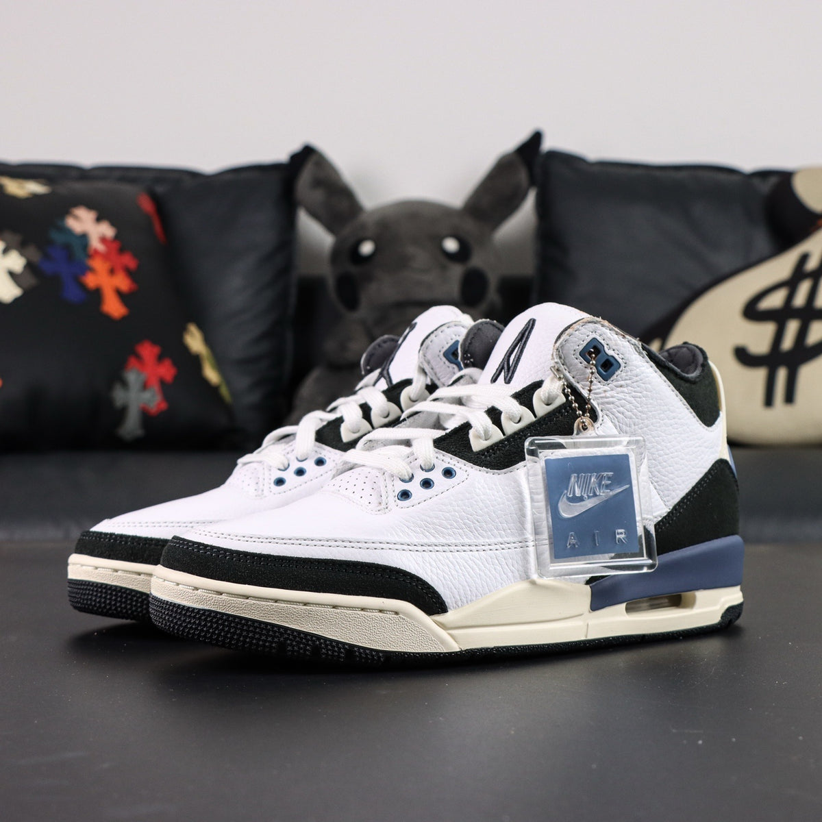 Air Jordan 3 OG SPA Ma Maniére Diffused Blue