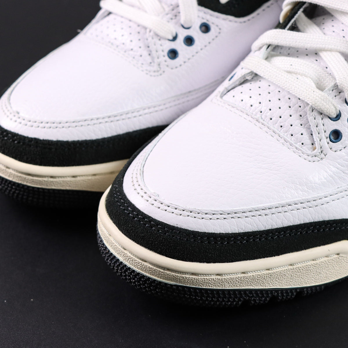 Air Jordan 3 OG SPA Ma Maniére Diffused Blue