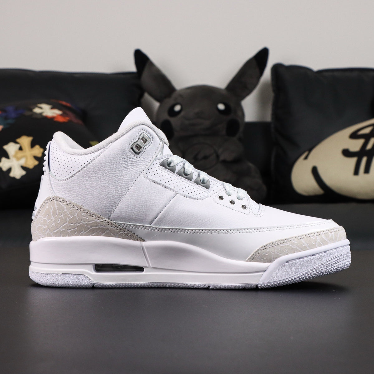 Air Jordan 3 Pure Money